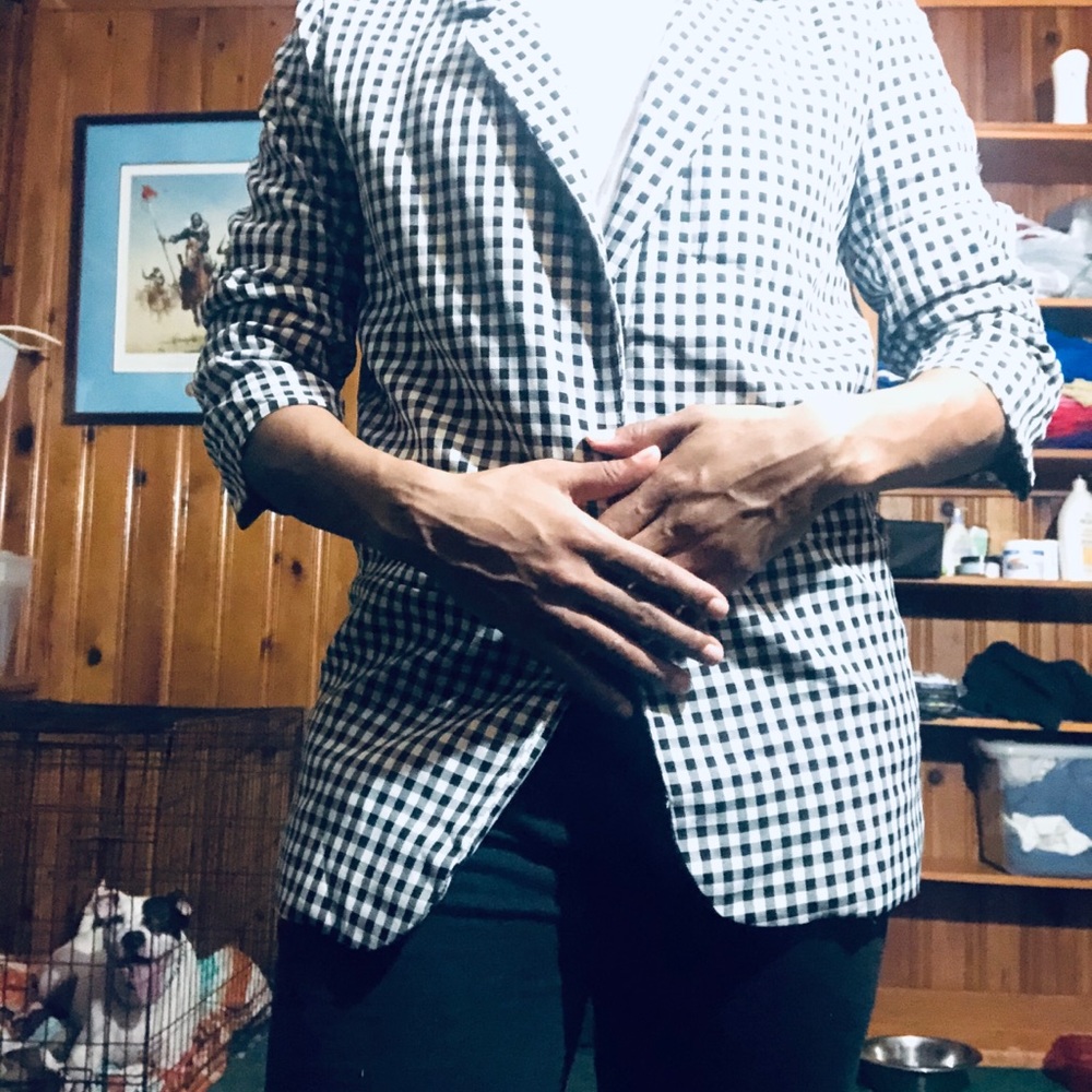 Blazer - Picture 4 of 5